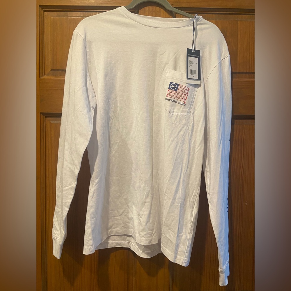NWT! Vineyard Vines Men's White Long Sleeve golf flag Shirt